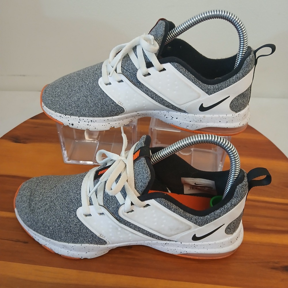Nike Air Max Bella TR 2 Womens 6.5 Grey White Running Shoes Sneakers 924338-110